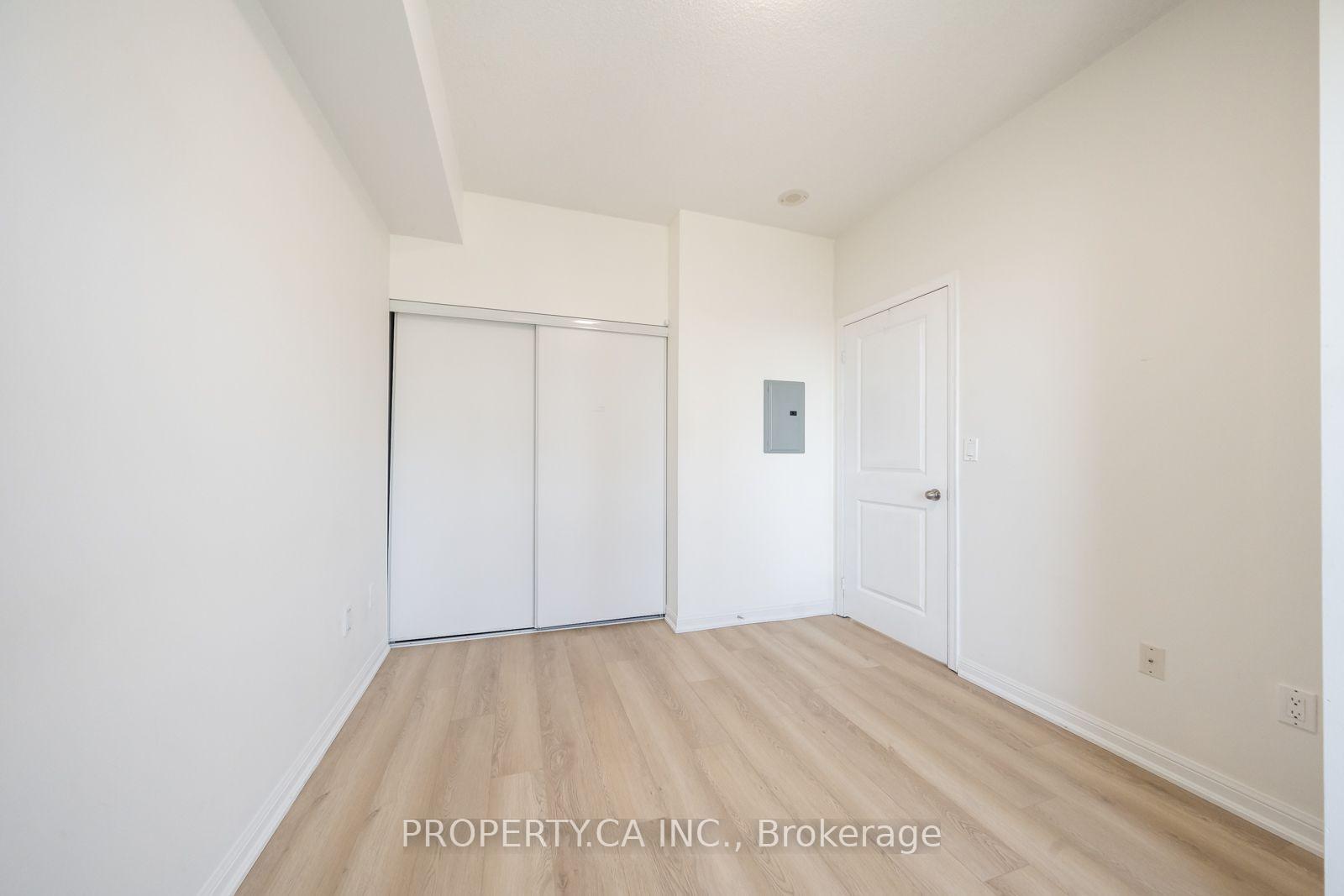 Photo 14 of Unit 2103, 628 Fleet Street, Toronto, Niagara — HOMEH