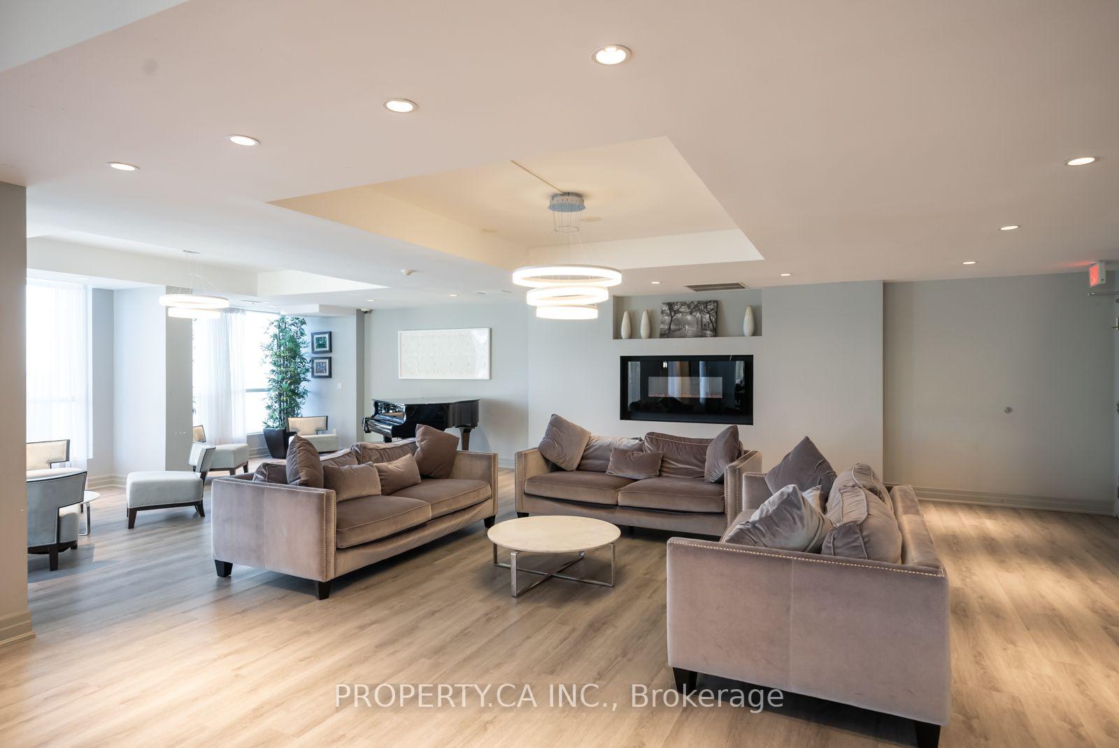 Photo 39 of Unit 2103, 628 Fleet Street, Toronto, Niagara — HOMEH