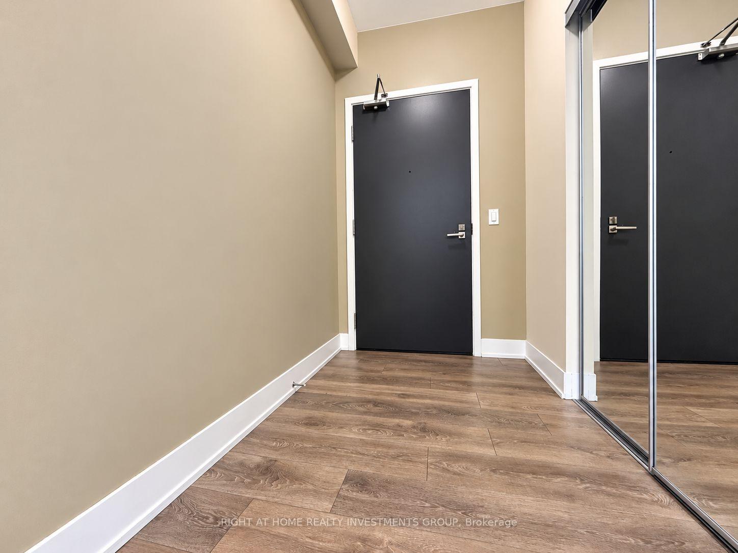 Photo 4 of Unit 3305, 2916 Highway 7, Vaughan, Concord — HOMEH