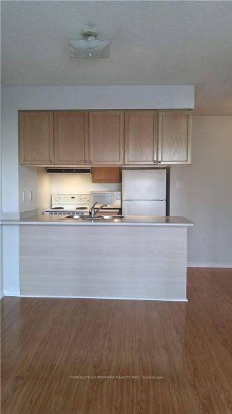 Photo 2 of Unit 601, 889 Bay Street, Toronto, Bay Street Corridor — HOMEH