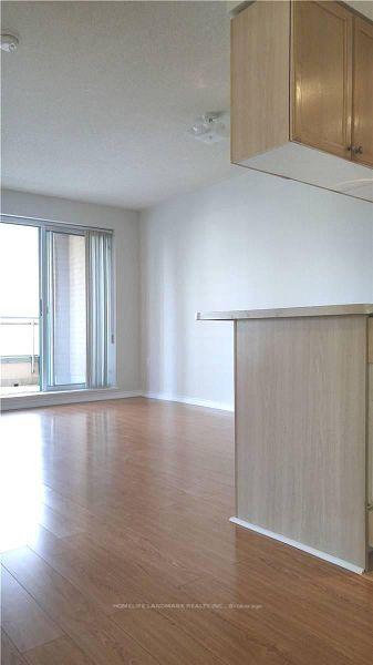 Photo 7 of Unit 601, 889 Bay Street, Toronto, Bay Street Corridor — HOMEH