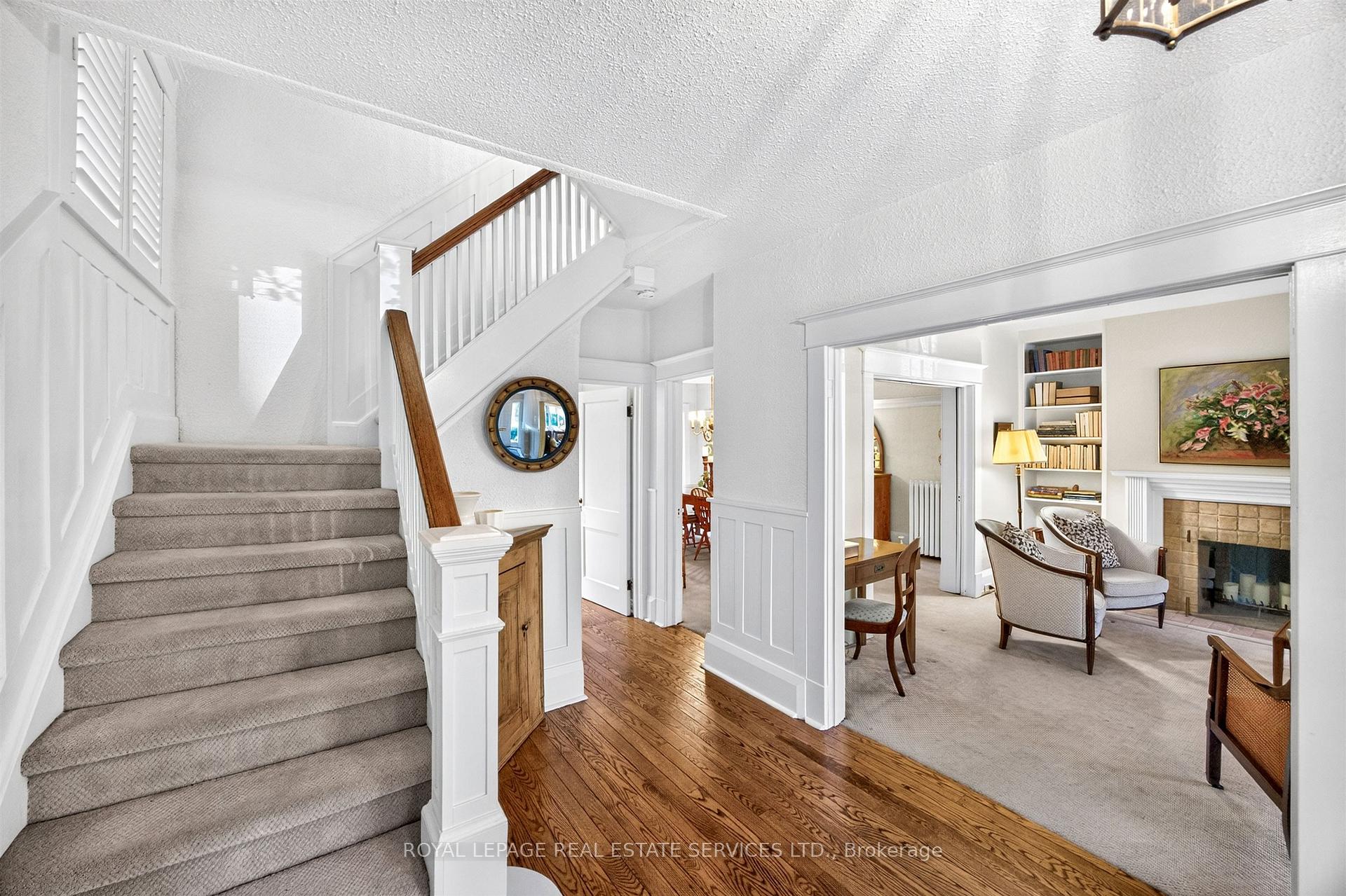 Photo 5 of 62 Astley Avenue, Toronto, Rosedale-Moore Park — HOMEH