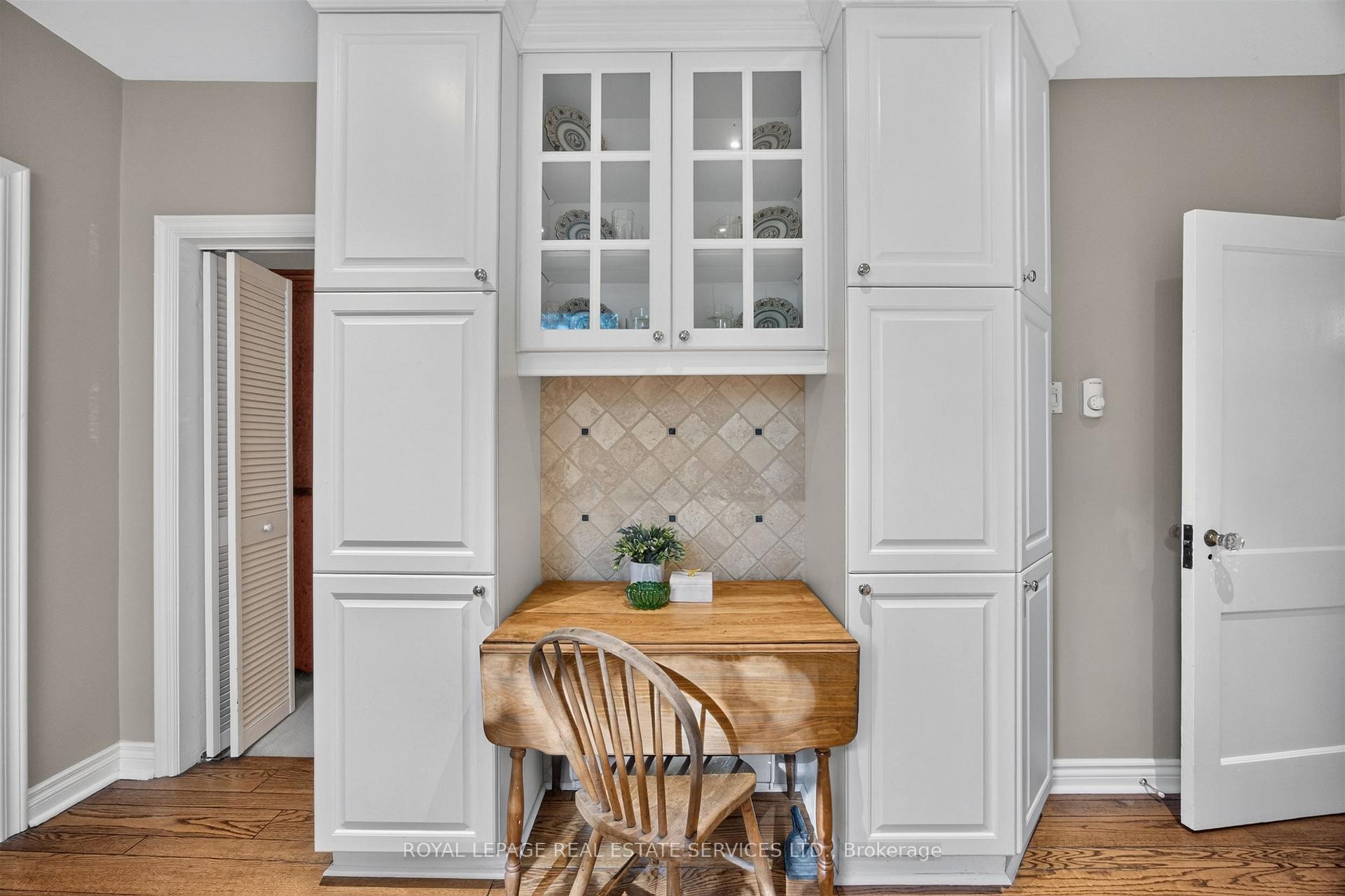 Photo 13 of 62 Astley Avenue, Toronto, Rosedale-Moore Park — HOMEH