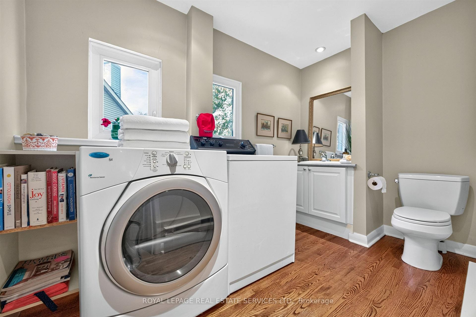 Photo 16 of 62 Astley Avenue, Toronto, Rosedale-Moore Park — HOMEH