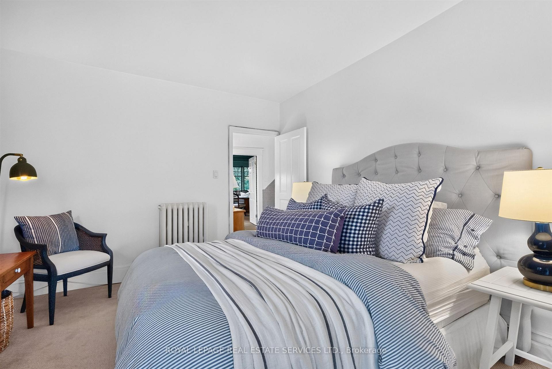 Photo 20 of 62 Astley Avenue, Toronto, Rosedale-Moore Park — HOMEH