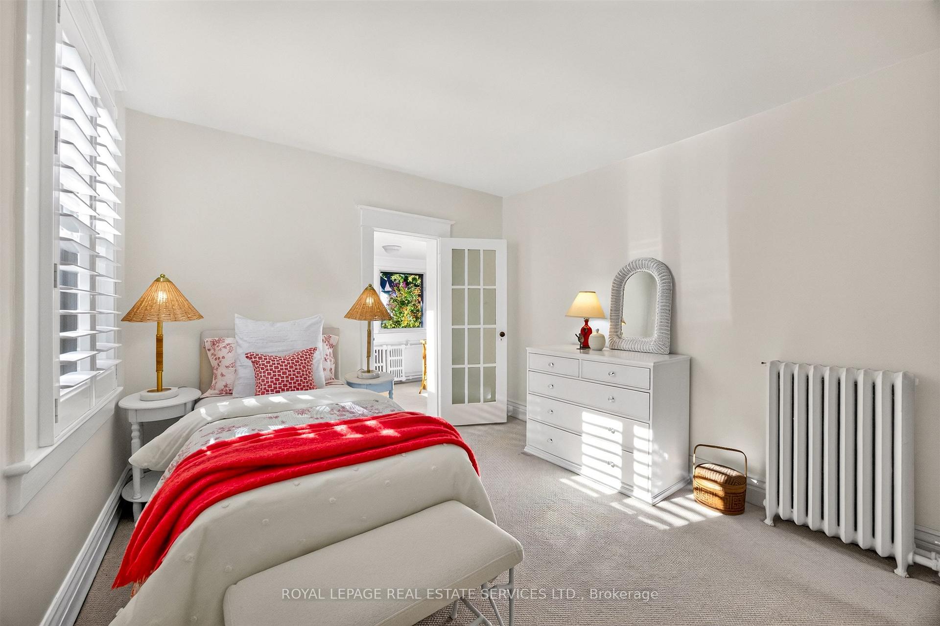 Photo 22 of 62 Astley Avenue, Toronto, Rosedale-Moore Park — HOMEH