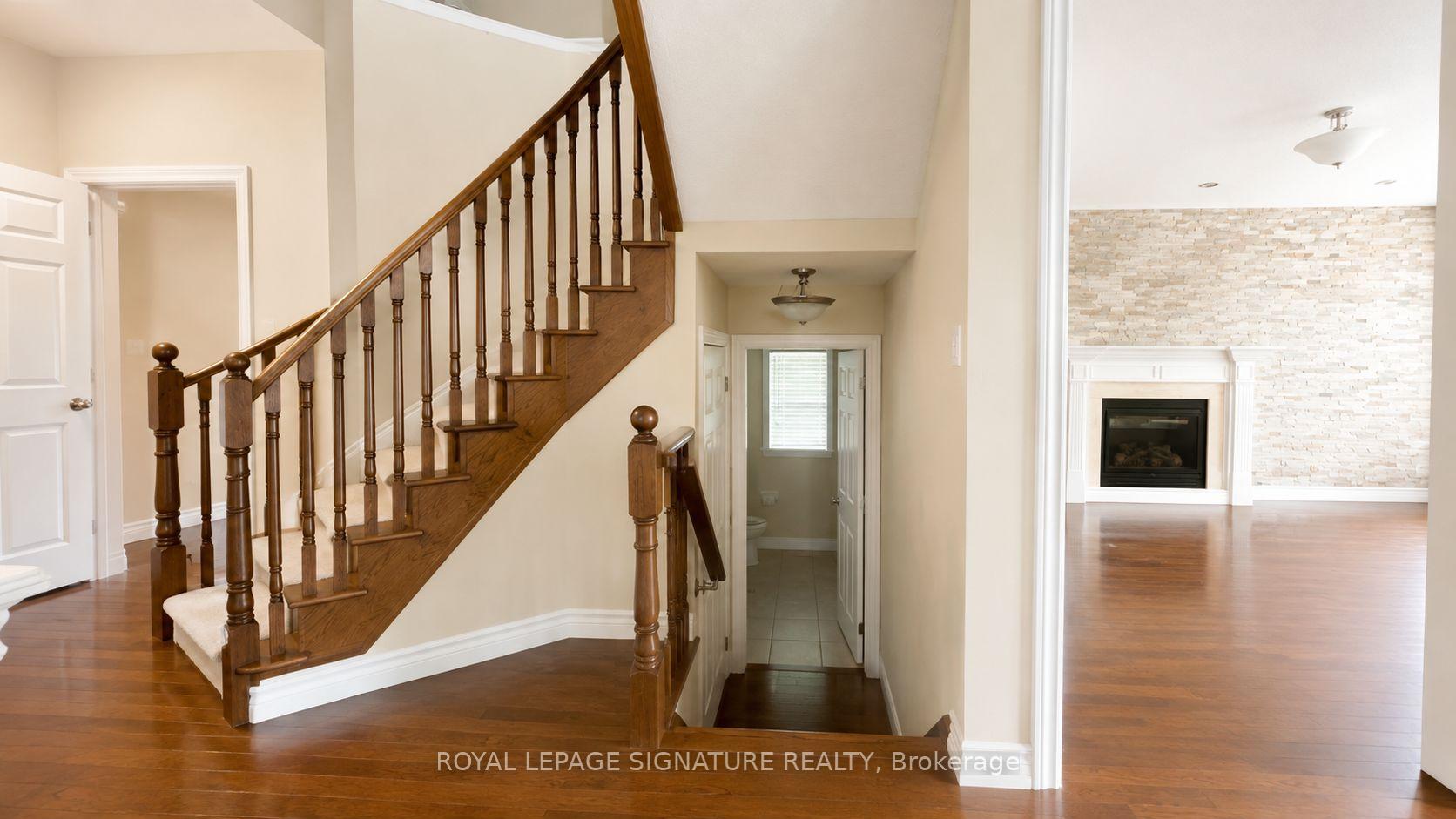 Photo 13 of 461 Dougall Avenue, Caledon, Rural Caledon — HOMEH