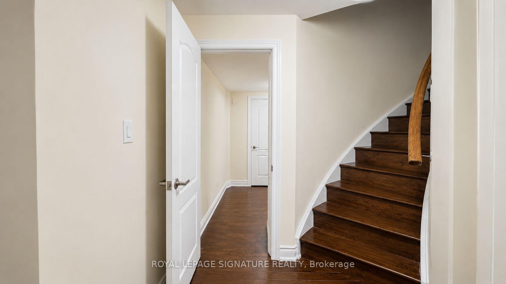 Photo 18 of 461 Dougall Avenue, Caledon, Rural Caledon — HOMEH