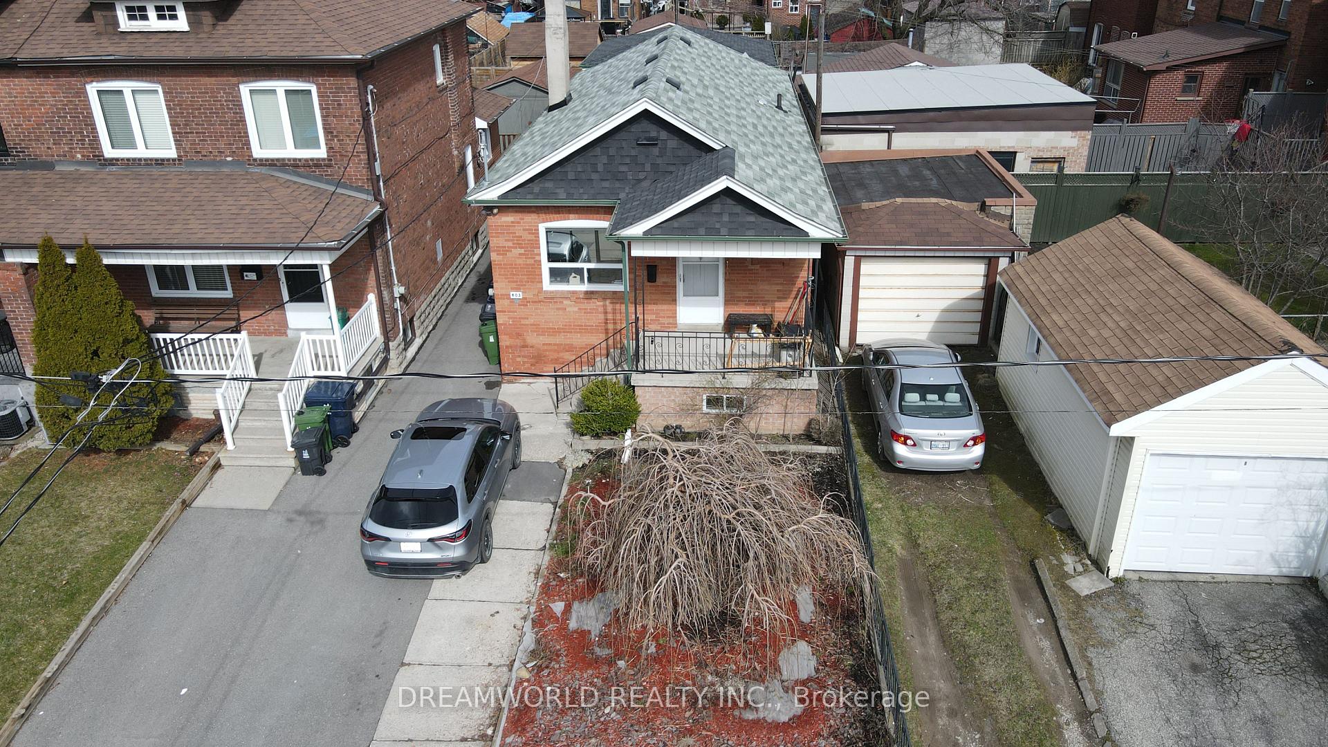 Photo 4 of 403 Northcliffe Boulevard, Toronto, Oakwood Village — HOMEH