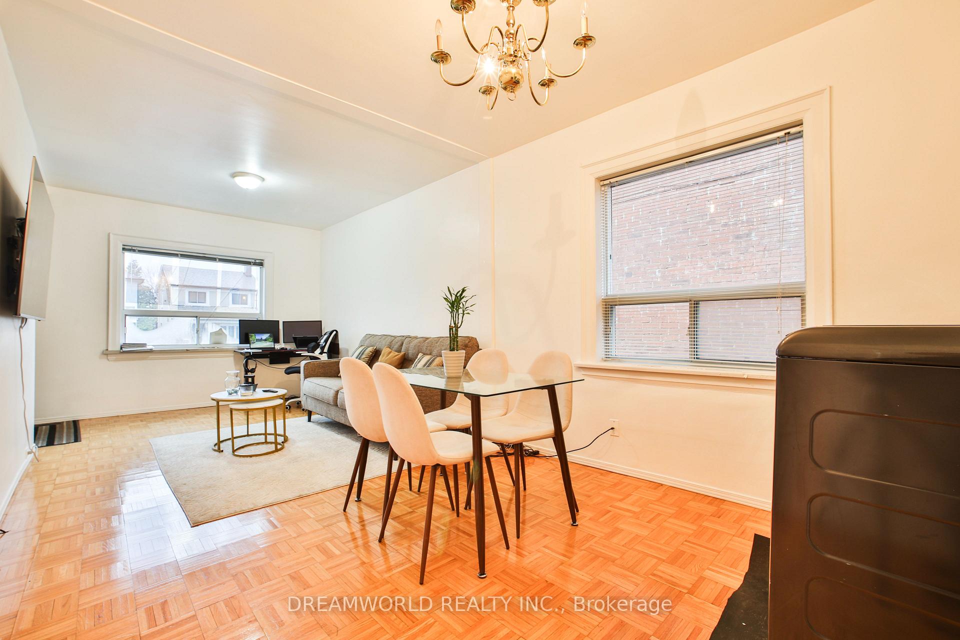 Photo 9 of 403 Northcliffe Boulevard, Toronto, Oakwood Village — HOMEH