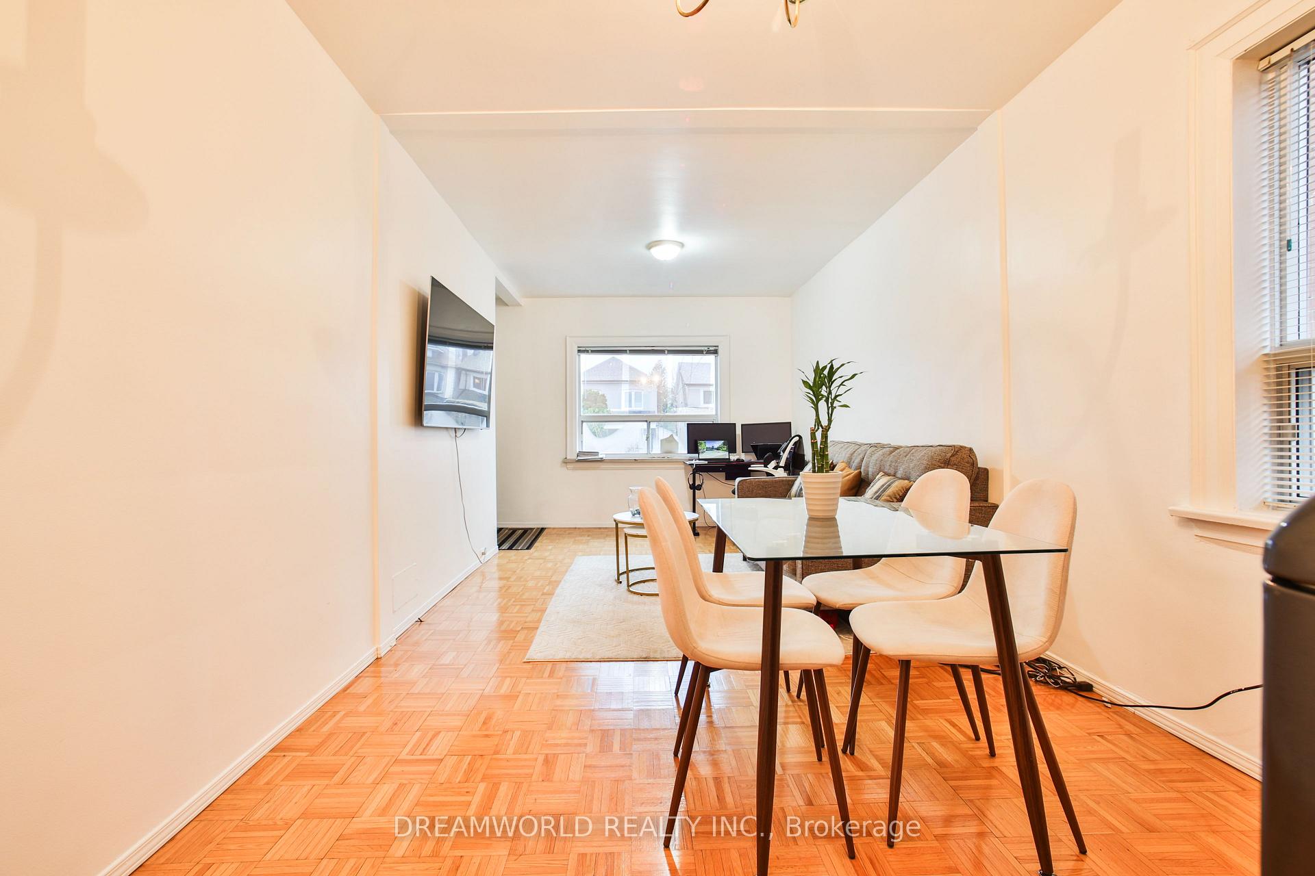 Photo 10 of 403 Northcliffe Boulevard, Toronto, Oakwood Village — HOMEH