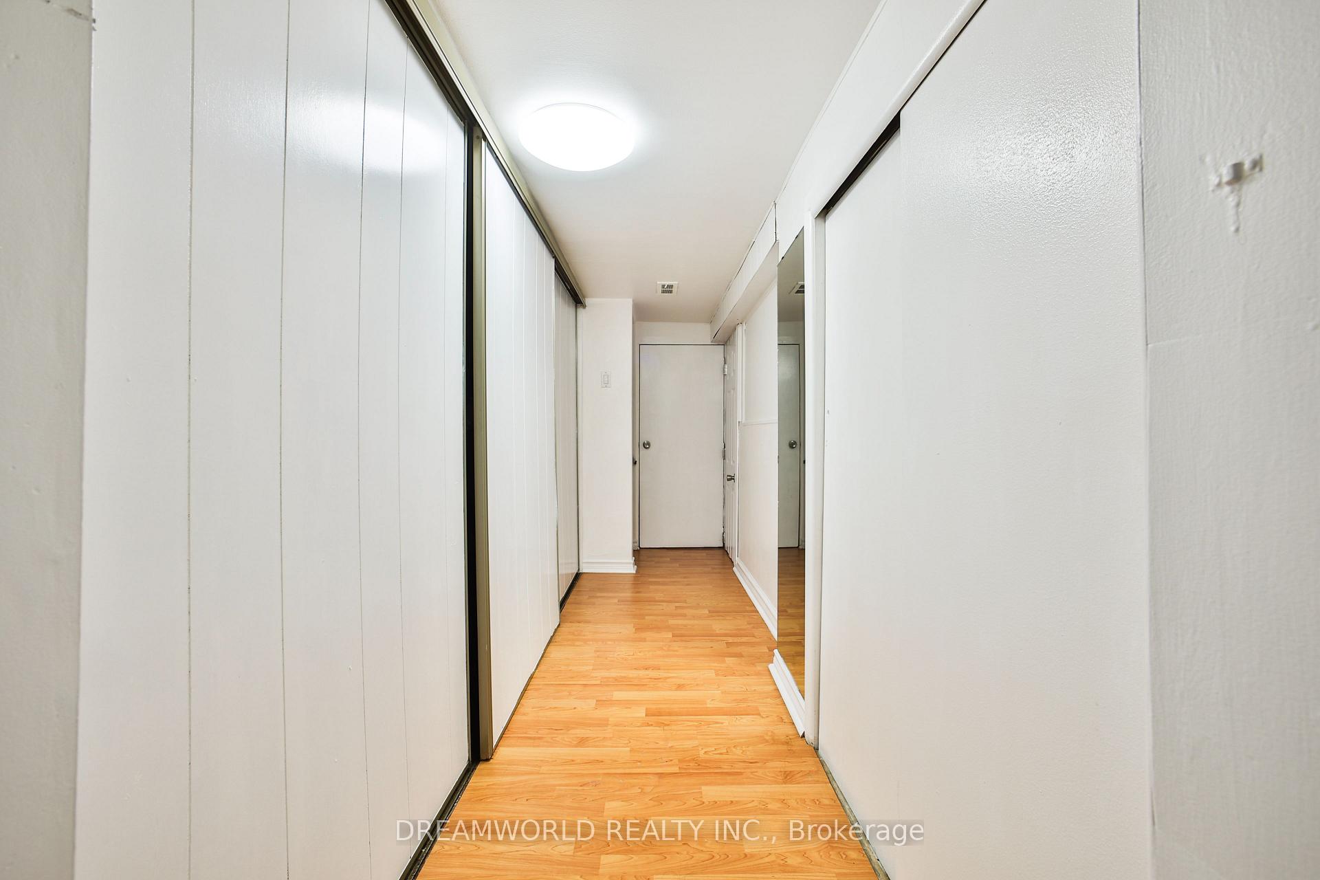 Photo 27 of 403 Northcliffe Boulevard, Toronto, Oakwood Village — HOMEH