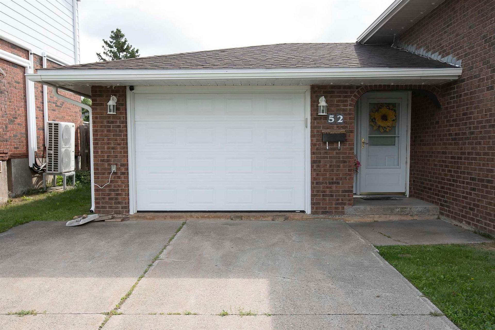 Photo 4 of 52 Danby Road, Sault Ste Marie, Ward 2 — HOMEH