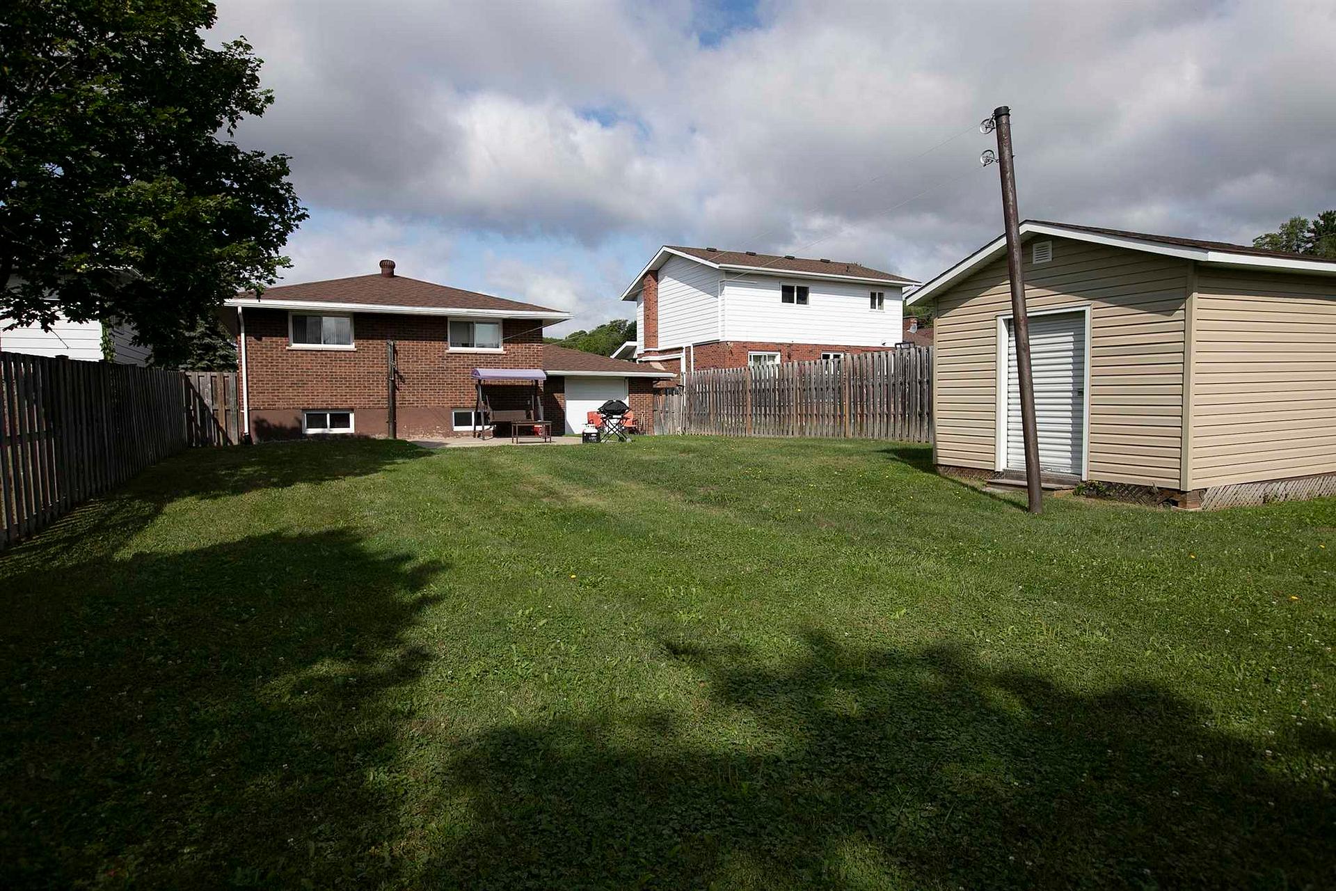 Photo 10 of 52 Danby Road, Sault Ste Marie, Ward 2 — HOMEH
