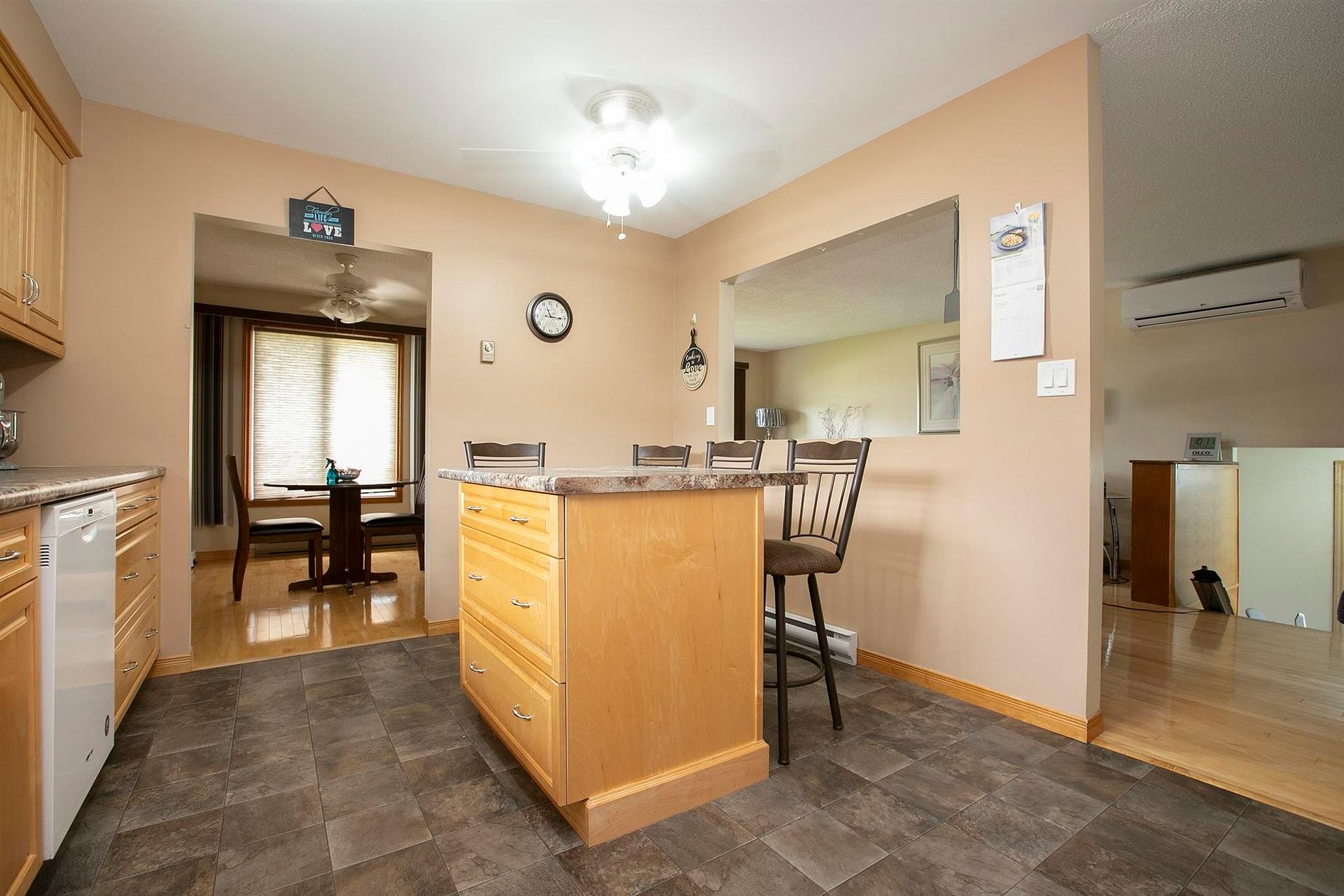 Photo 17 of 52 Danby Road, Sault Ste Marie, Ward 2 — HOMEH
