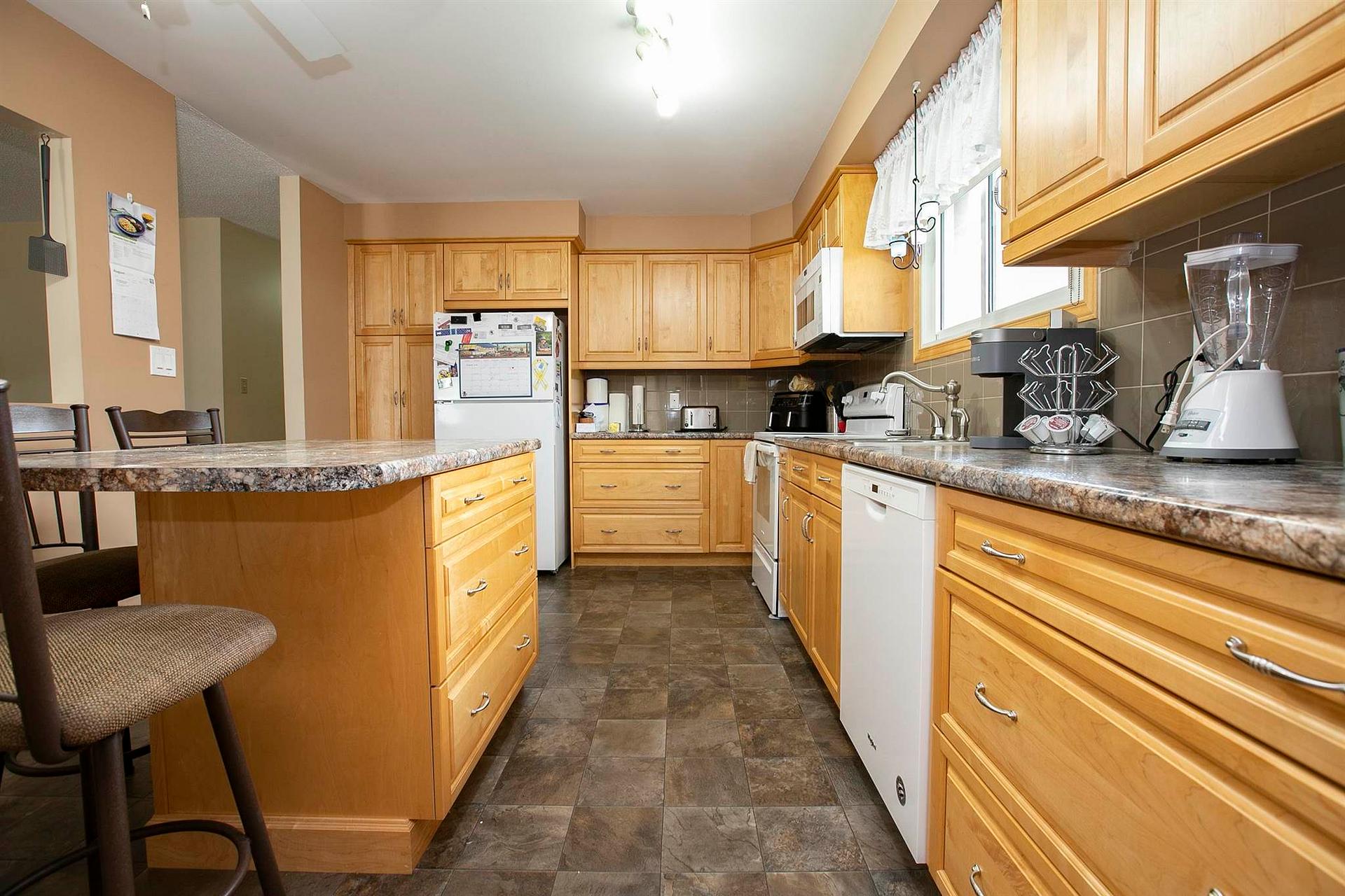 Photo 19 of 52 Danby Road, Sault Ste Marie, Ward 2 — HOMEH