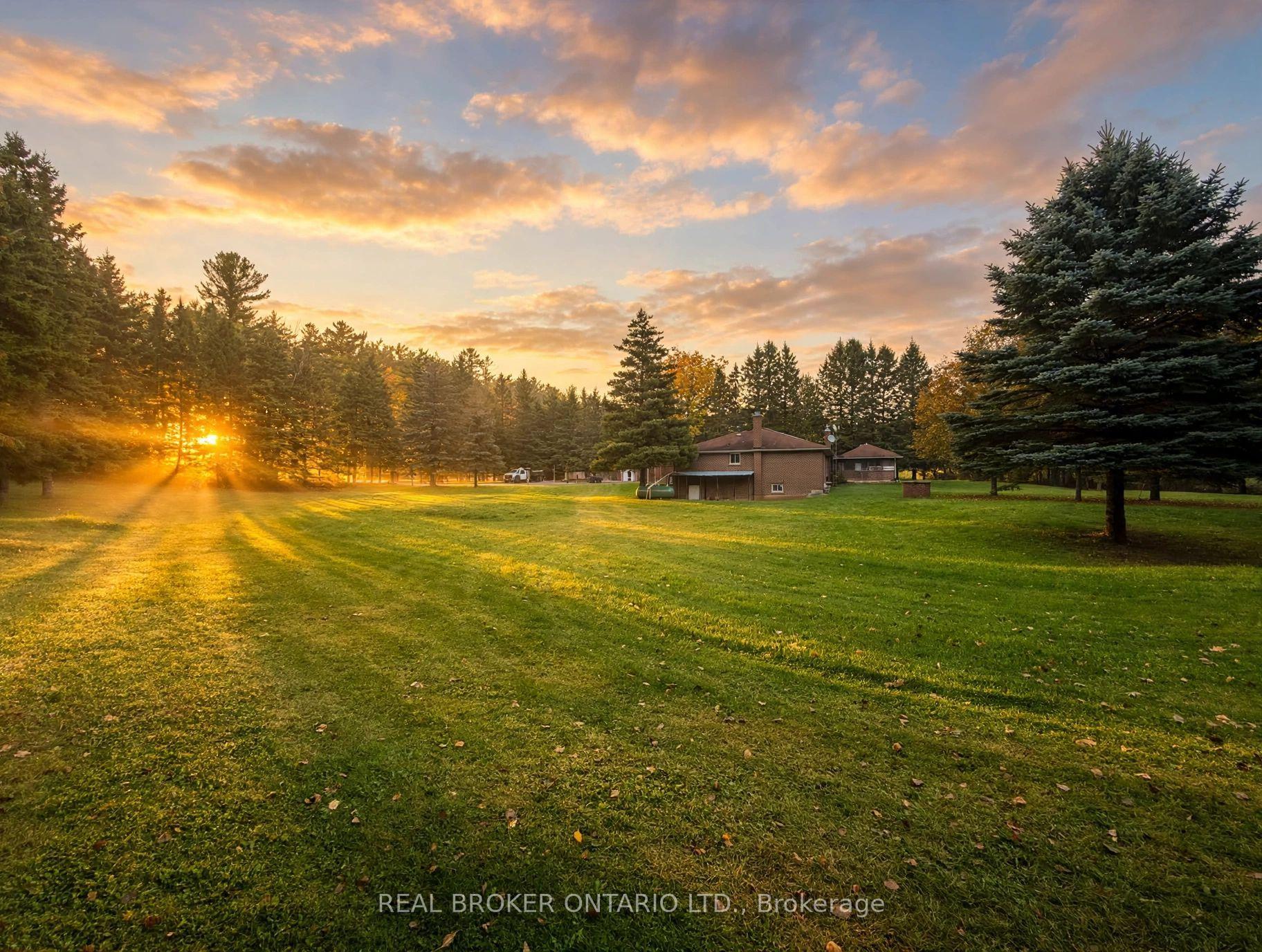 Photo 14 of 2955 16th Side Road, King, Rural King — HOMEH