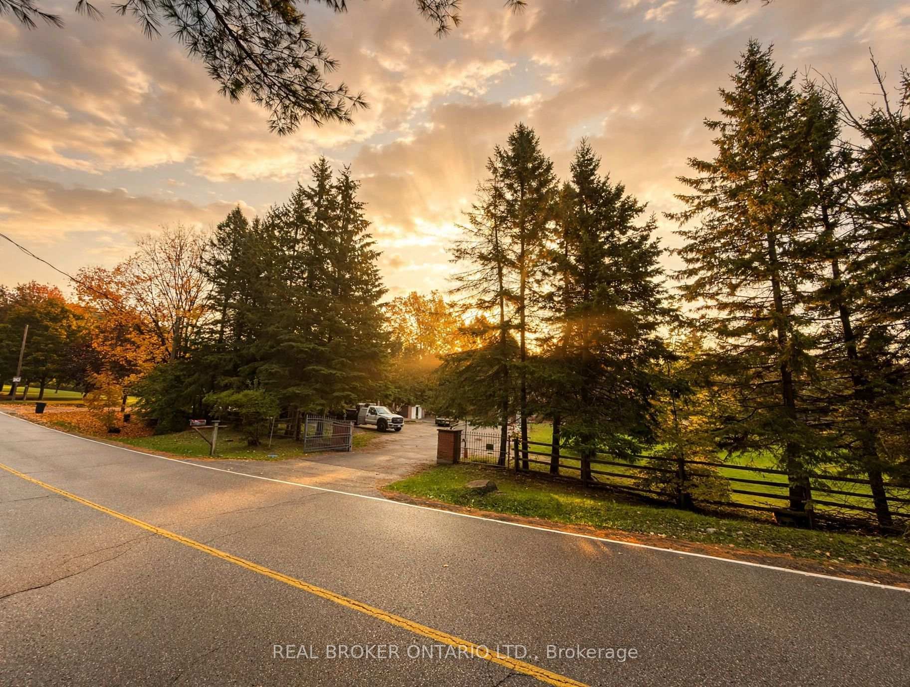 Photo 19 of 2955 16th Side Road, King, Rural King — HOMEH