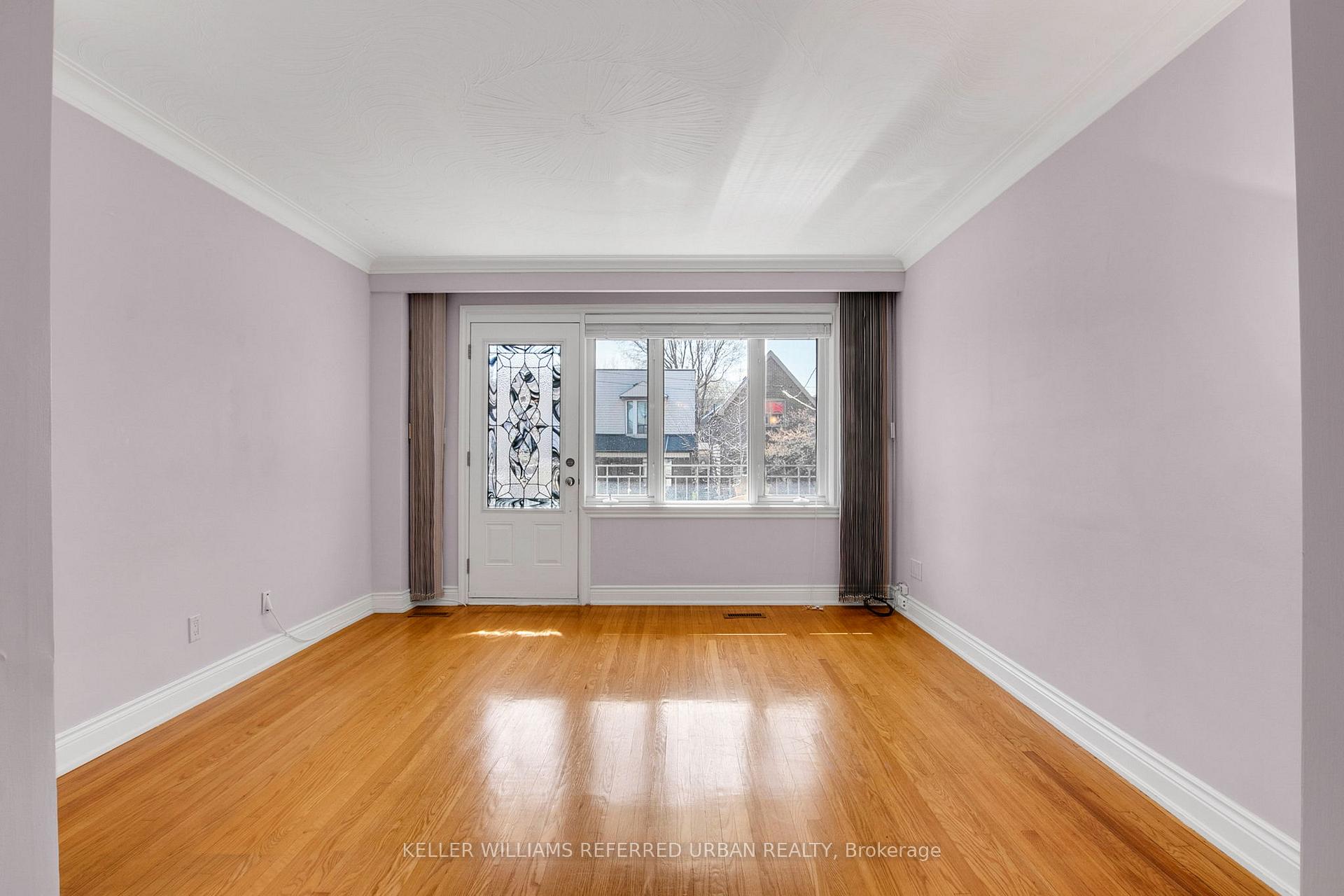 Photo 8 of 663 Brock Avenue, Toronto, Dovercourt-Wallace Emerson-Junction — HOMEH