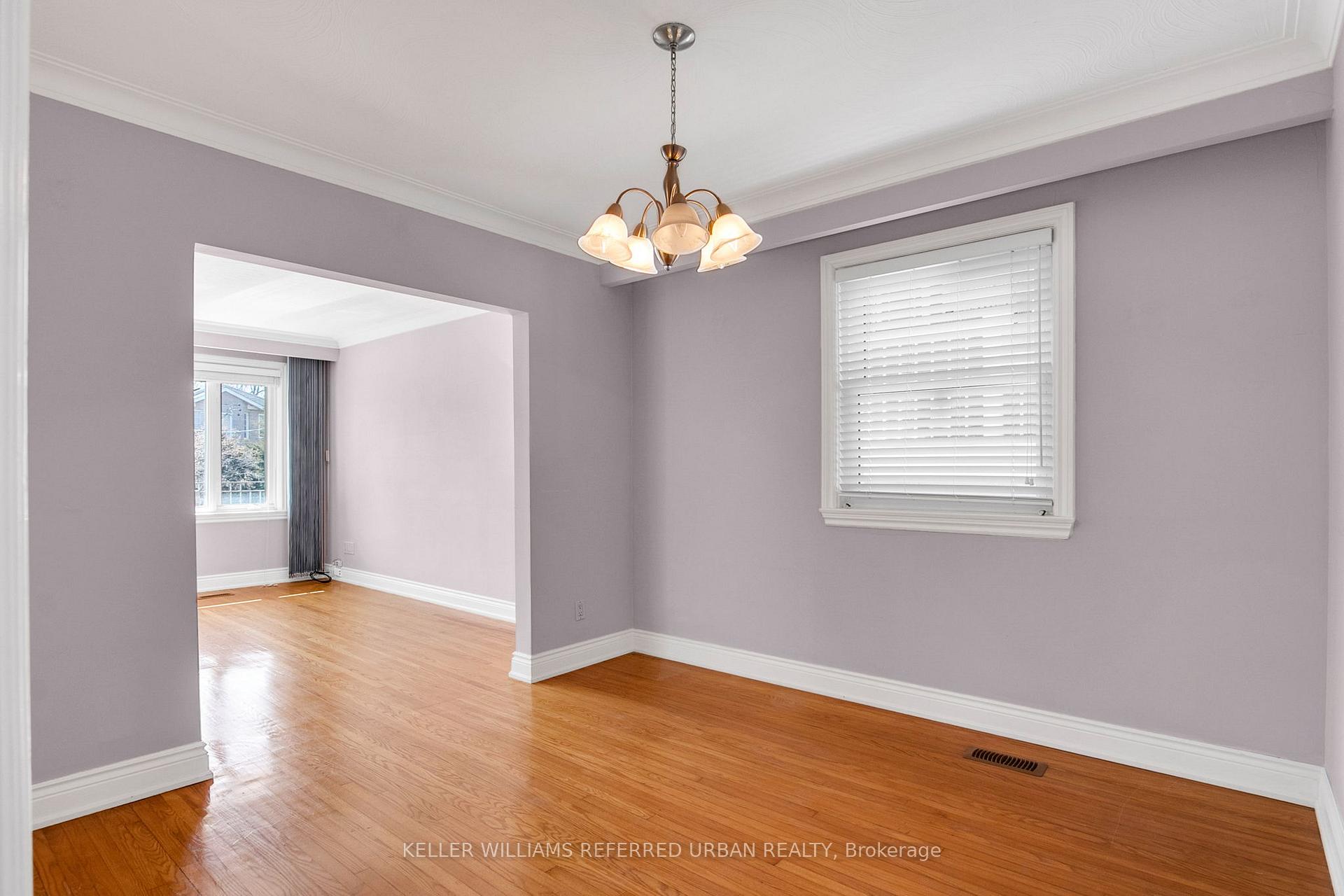 Photo 13 of 663 Brock Avenue, Toronto, Dovercourt-Wallace Emerson-Junction — HOMEH