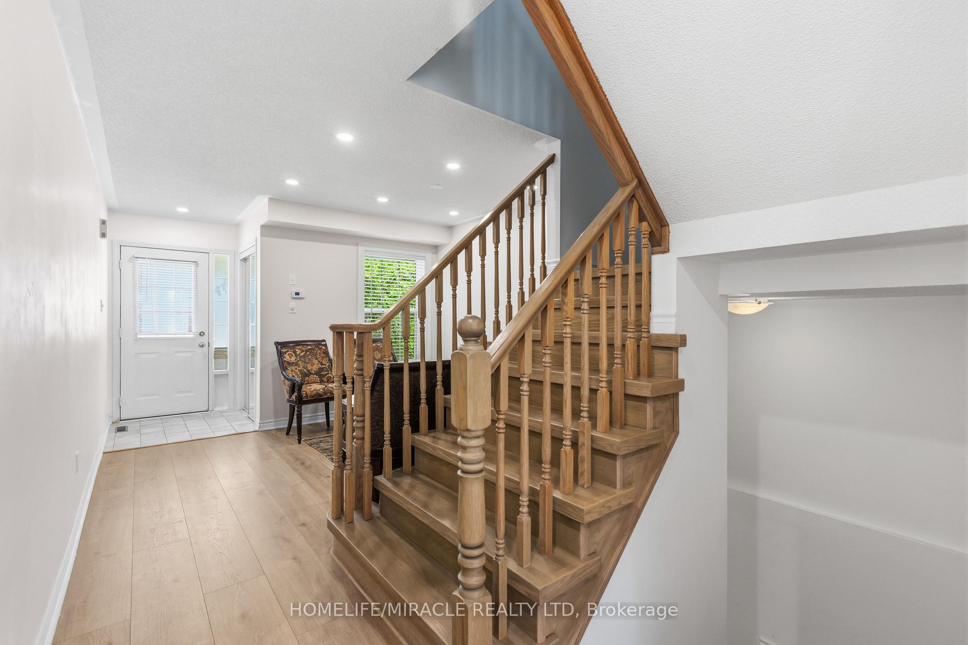 Photo 7 of 1405 Mcdermott Way N, Milton, Beaty — HOMEH