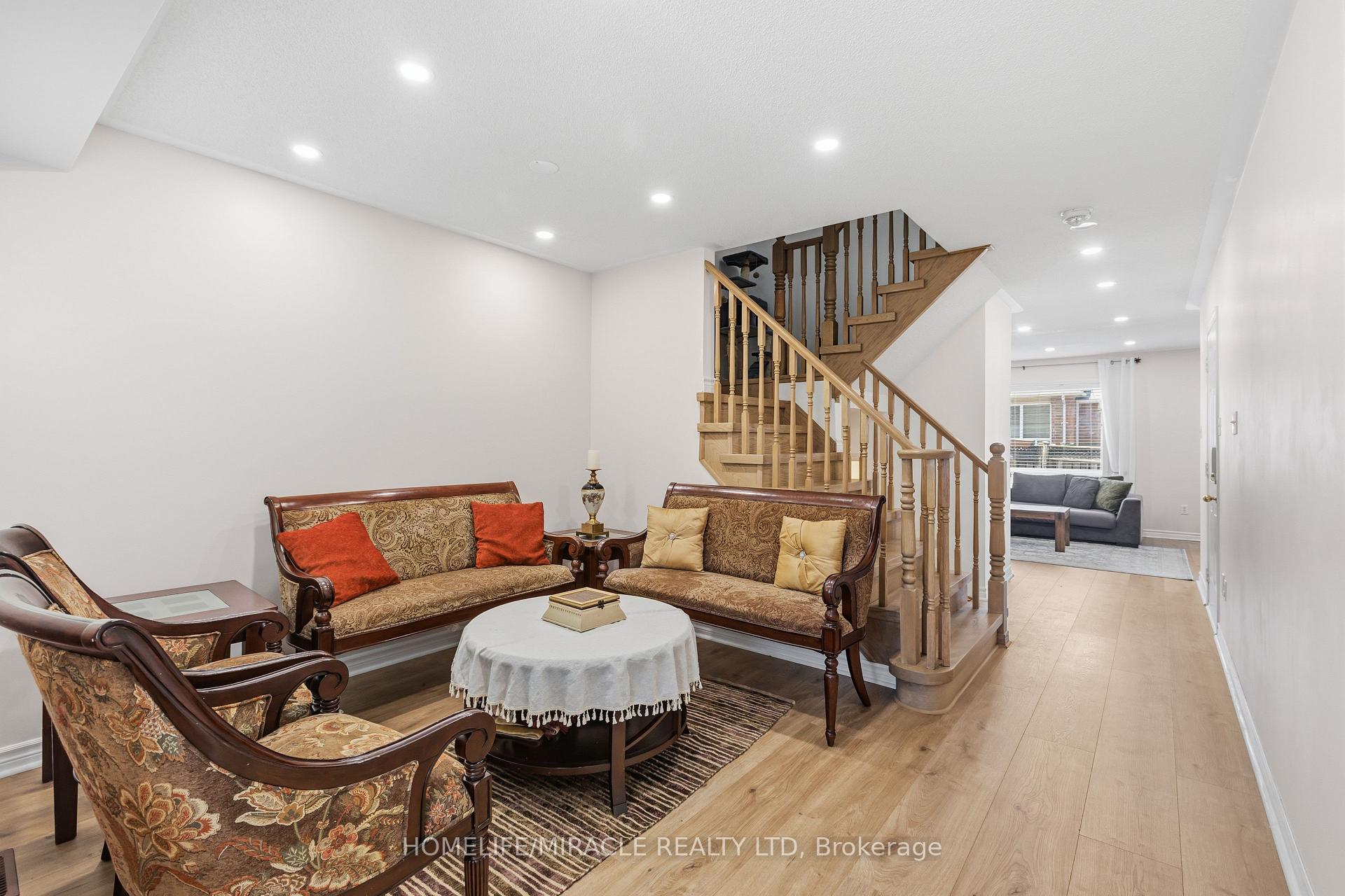 Photo 11 of 1405 Mcdermott Way N, Milton, Beaty — HOMEH