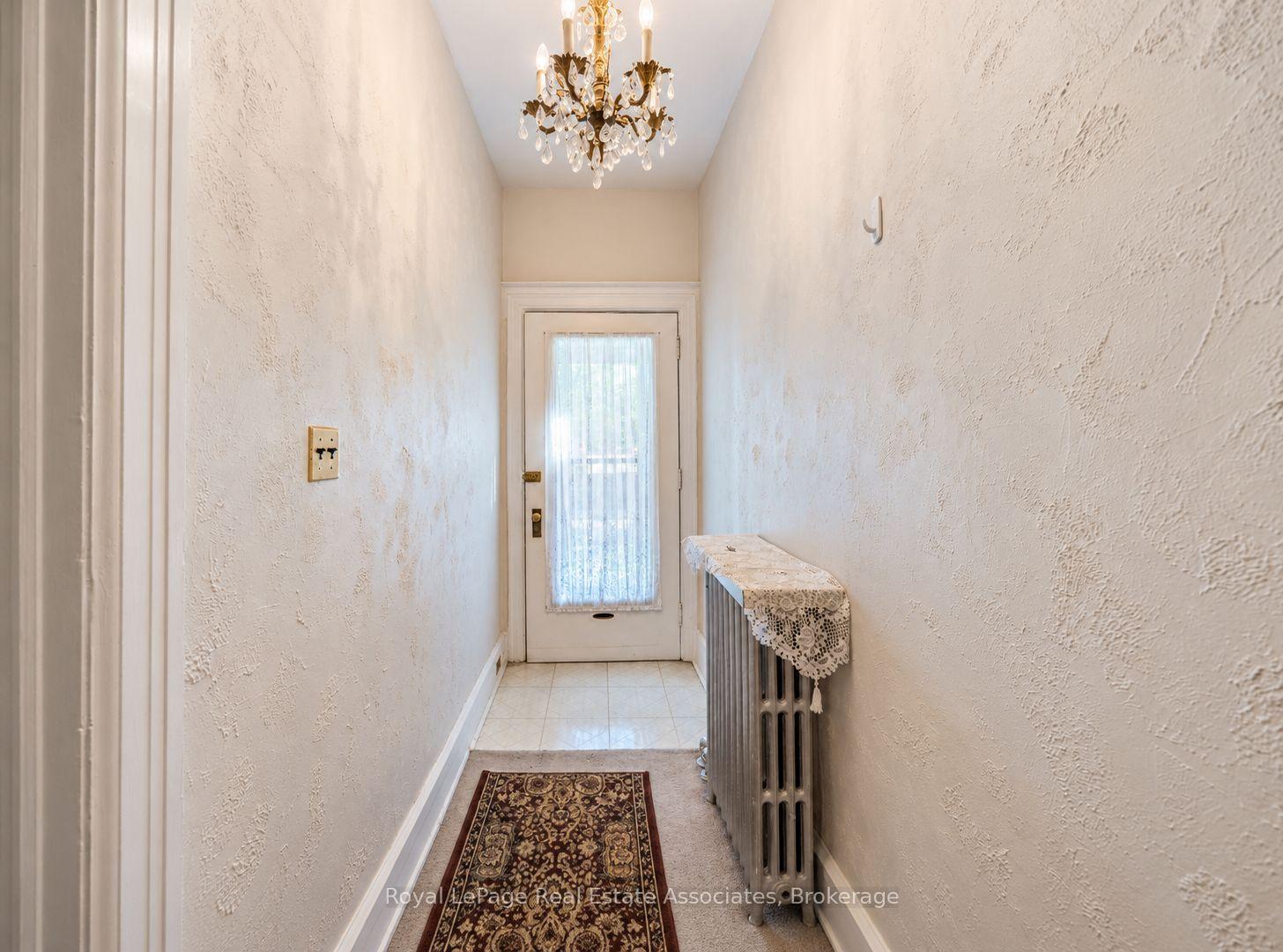 Photo 5 of 132 Close Avenue, Toronto, South Parkdale — HOMEH