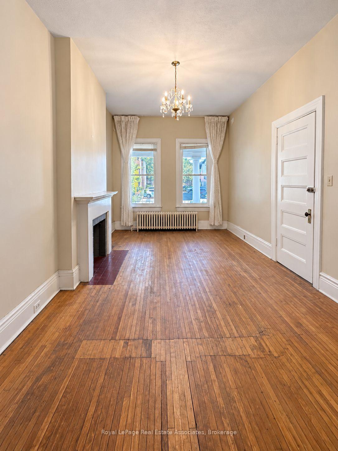 Photo 6 of 132 Close Avenue, Toronto, South Parkdale — HOMEH