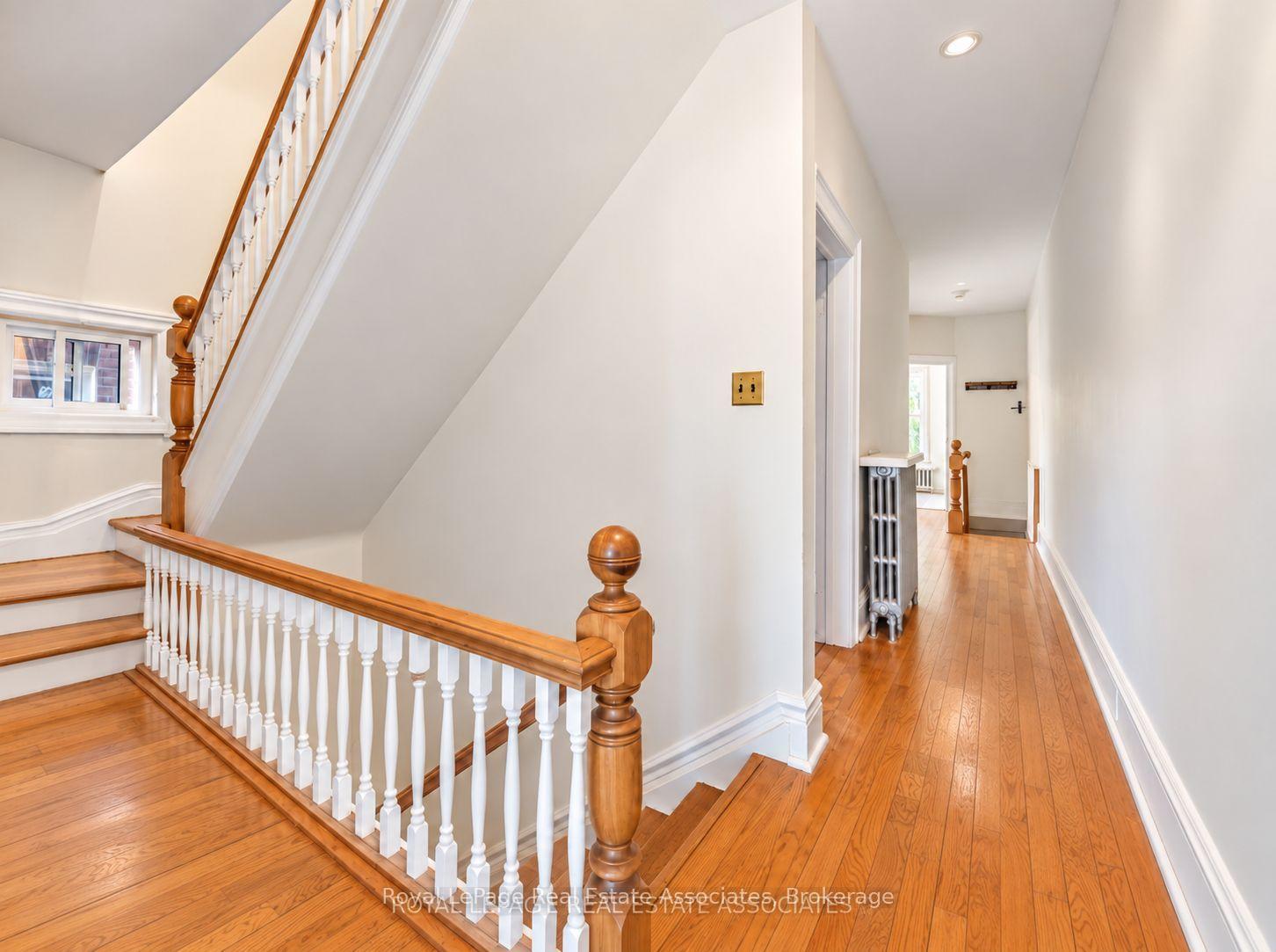 Photo 23 of 132 Close Avenue, Toronto, South Parkdale — HOMEH