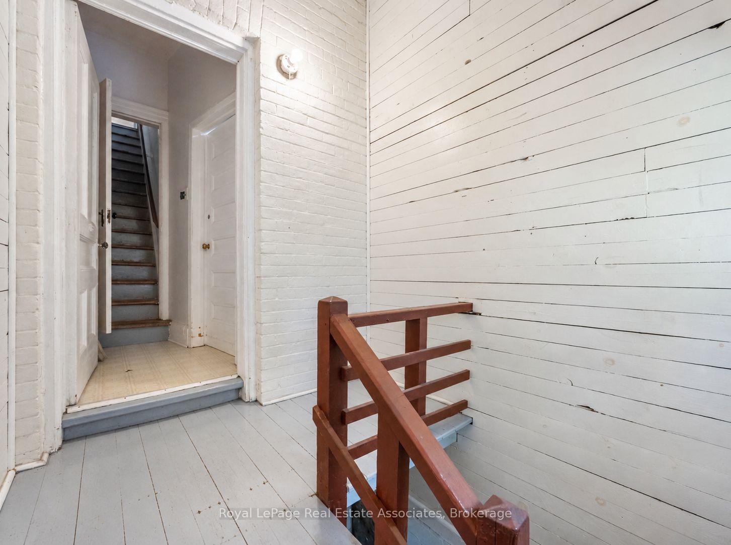 Photo 25 of 132 Close Avenue, Toronto, South Parkdale — HOMEH