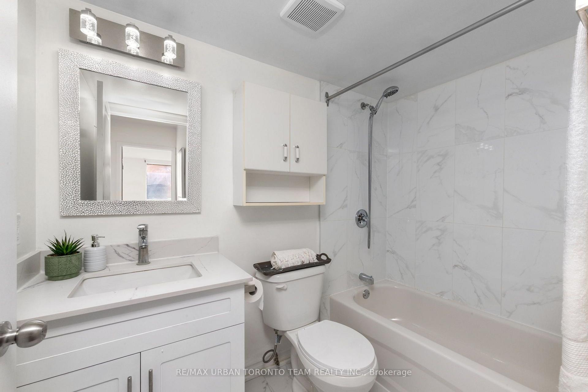 Photo 18 of Unit 005, 1 Hickory Tree Road, North York, Weston — HOMEH