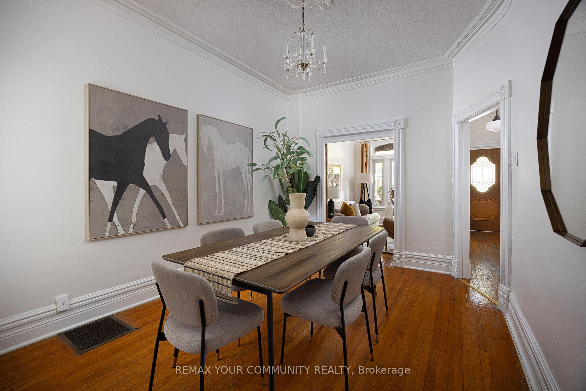 Photo 6 of 200 Albany Avenue, Toronto, The Annex — HOMEH
