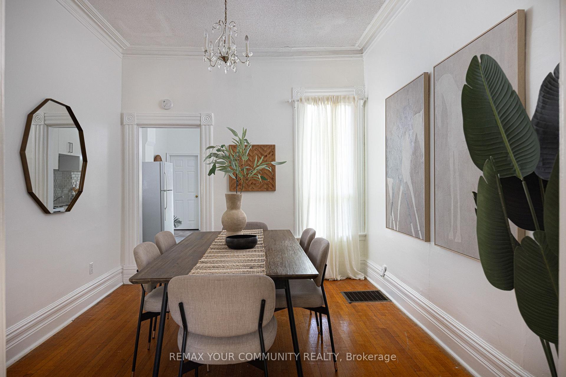 Photo 7 of 200 Albany Avenue, Toronto, The Annex — HOMEH