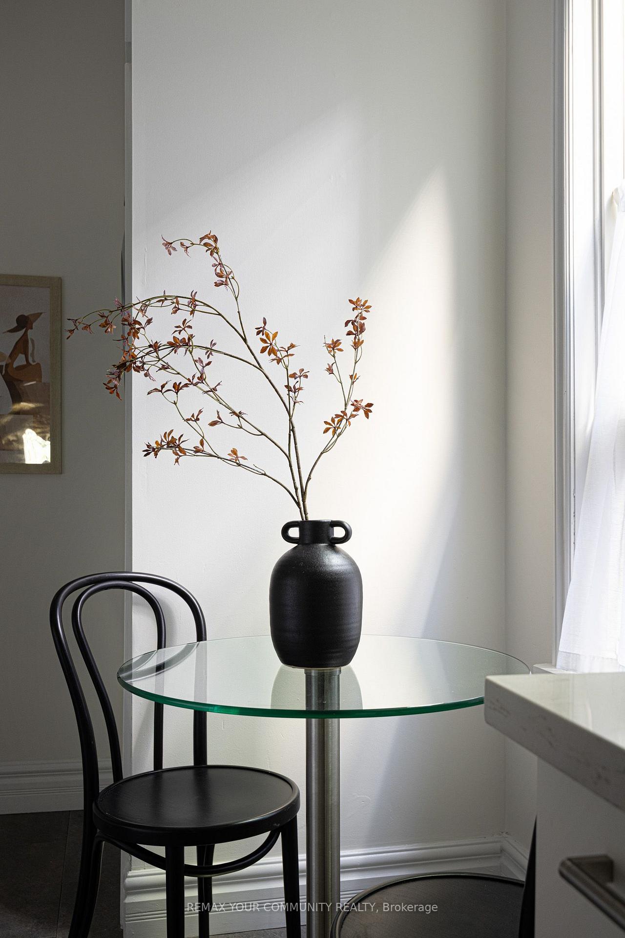 Photo 10 of 200 Albany Avenue, Toronto, The Annex — HOMEH