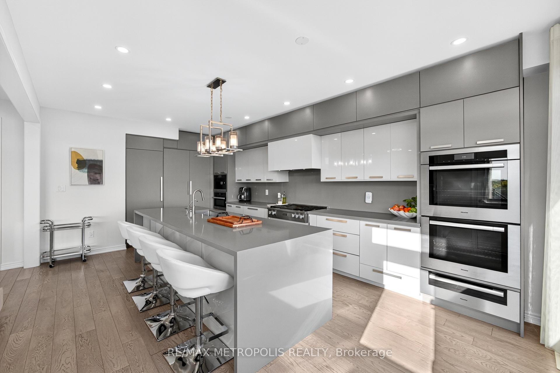 Photo 18 of 127 Mcphail - Main & 2nd Avenue, Clarington, Bowmanville — HOMEH
