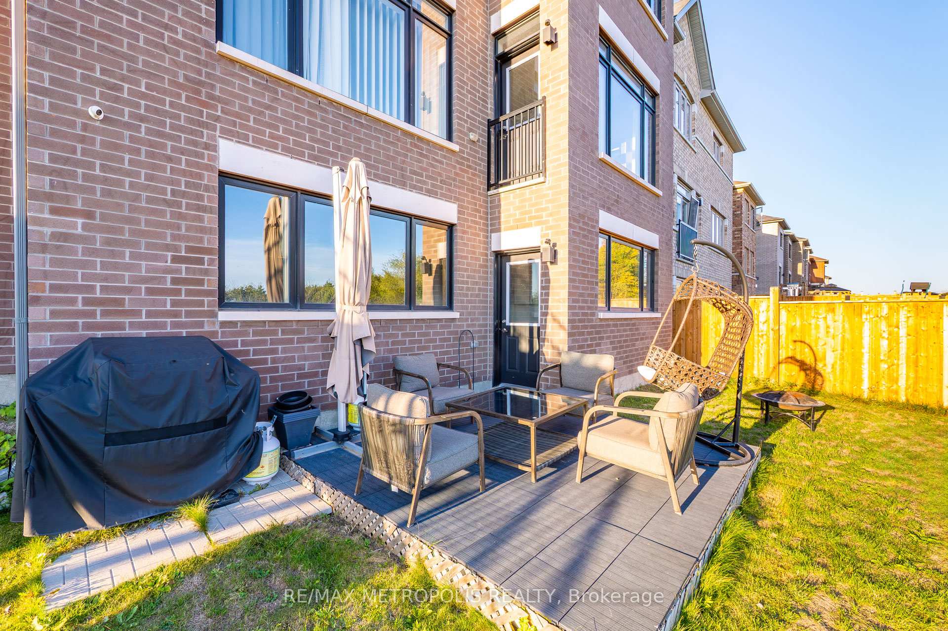 Photo 43 of 127 Mcphail - Main & 2nd Avenue, Clarington, Bowmanville — HOMEH