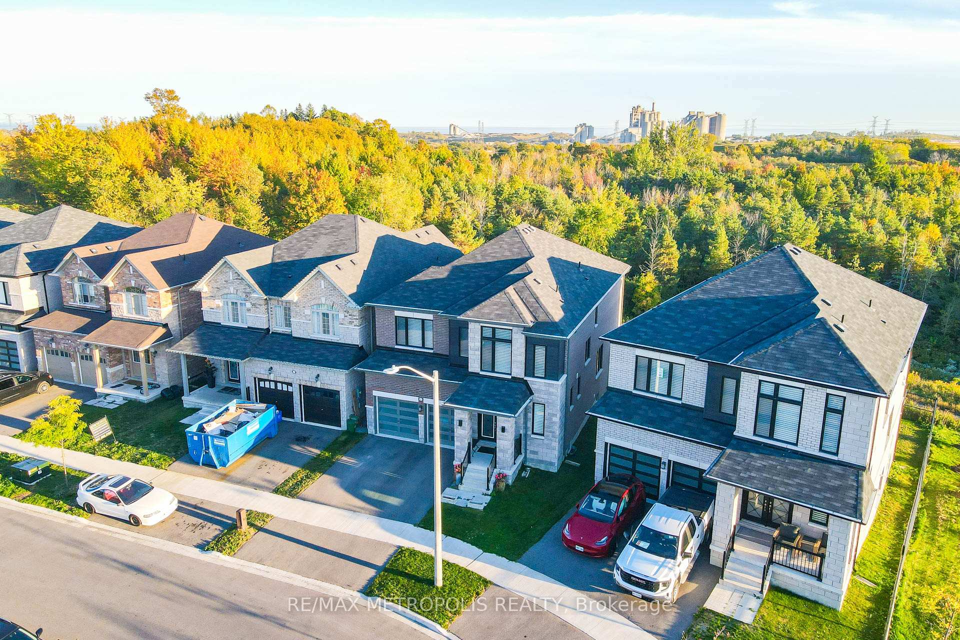 Photo 45 of 127 Mcphail - Main & 2nd Avenue, Clarington, Bowmanville — HOMEH