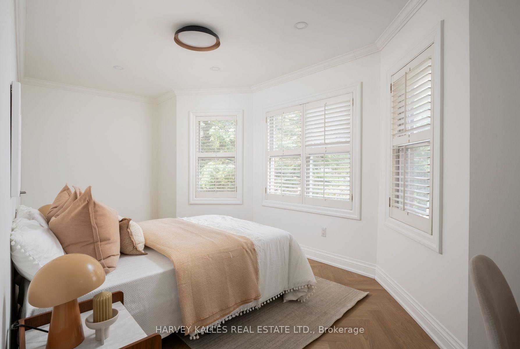 Photo 15 of 131 Rosewell Avenue, Toronto, Lawrence Park South — HOMEH
