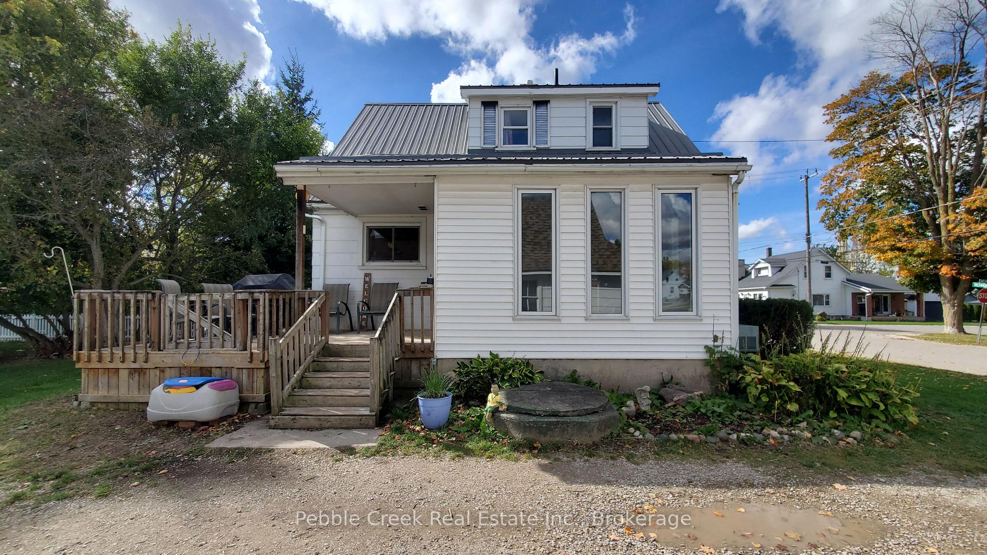 Photo 4 of 71 Nelson Street, Bluewater, Hensall — HOMEH