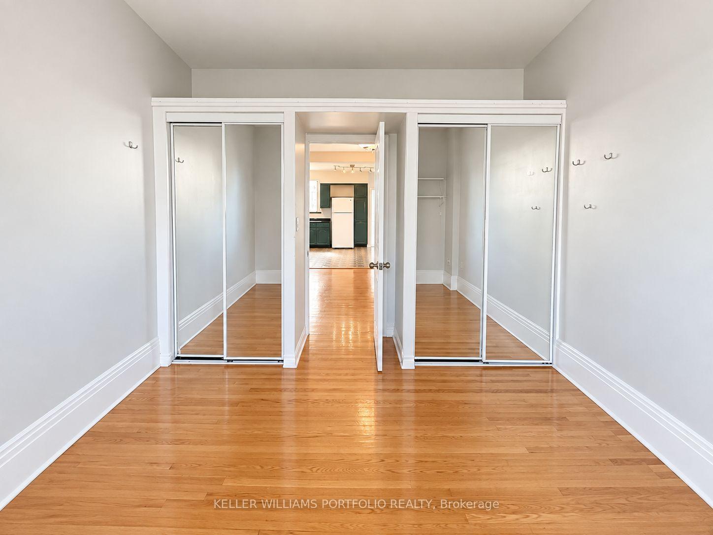 Photo 6 of Unit Main Fl, 184 Franklin Avenue, Toronto, Dovercourt-Wallace Emerson-Junction — HOMEH