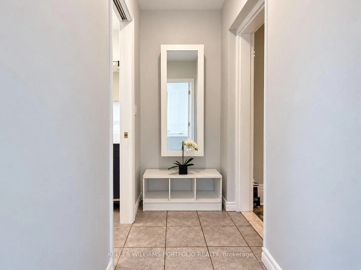 Photo 15 of Unit Main Fl, 184 Franklin Avenue, Toronto, Dovercourt-Wallace Emerson-Junction — HOMEH