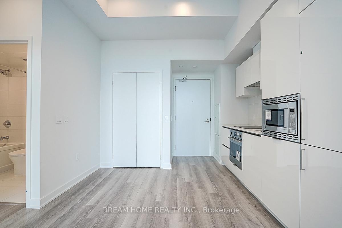 Photo 6 of Unit 3901, 238 Simcoe Street, Toronto, Kensington-Chinatown — HOMEH