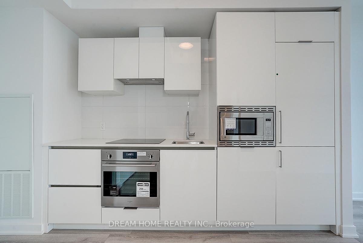 Photo 13 of Unit 3901, 238 Simcoe Street, Toronto, Kensington-Chinatown — HOMEH