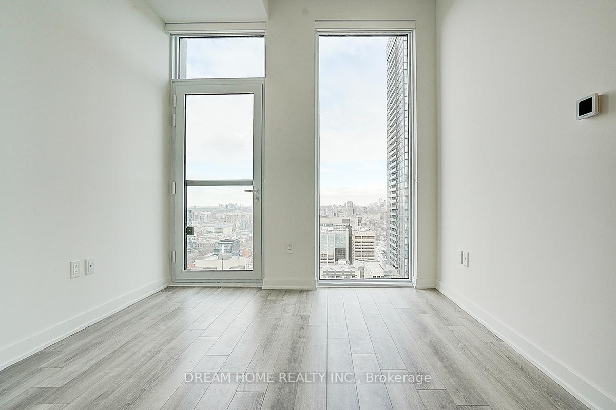 Photo 18 of Unit 3901, 238 Simcoe Street, Toronto, Kensington-Chinatown — HOMEH