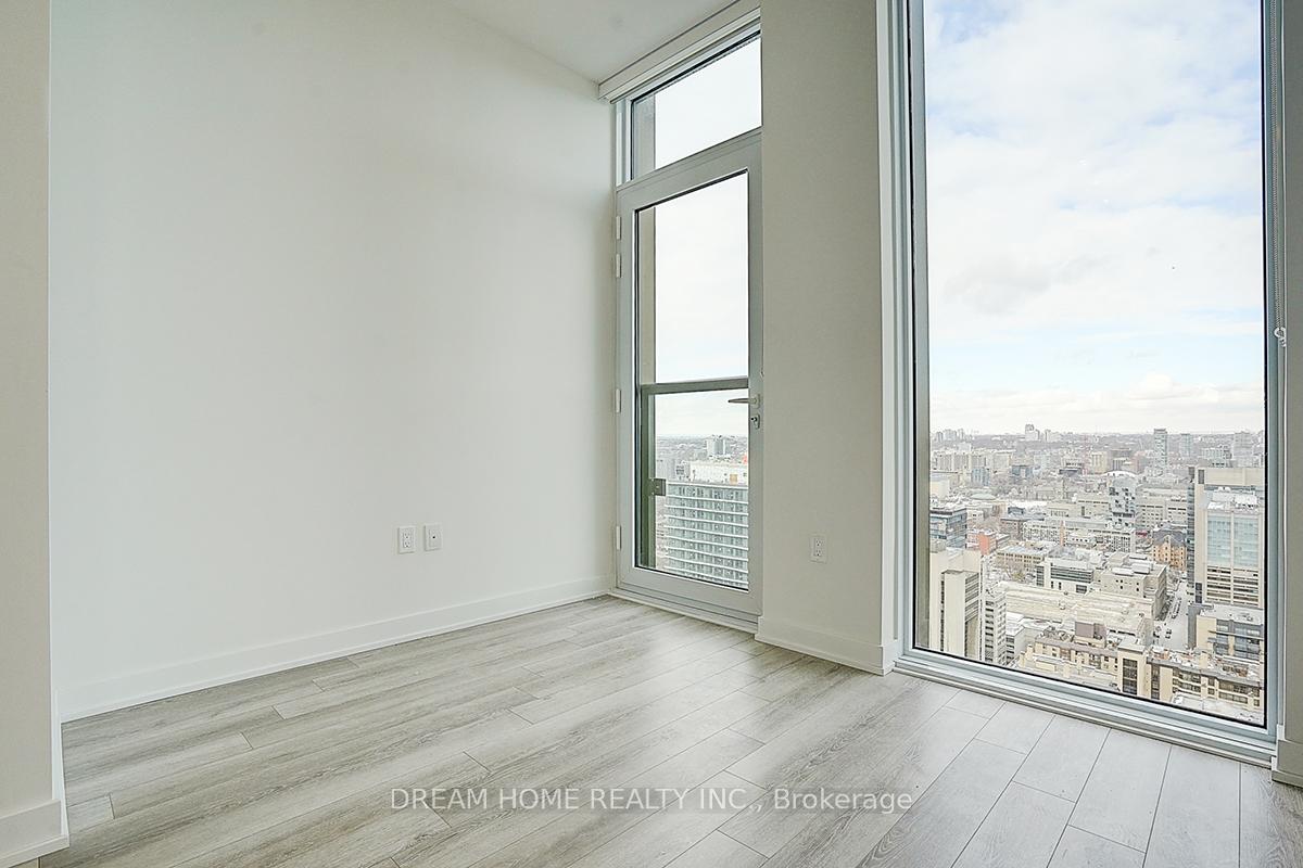 Photo 21 of Unit 3901, 238 Simcoe Street, Toronto, Kensington-Chinatown — HOMEH