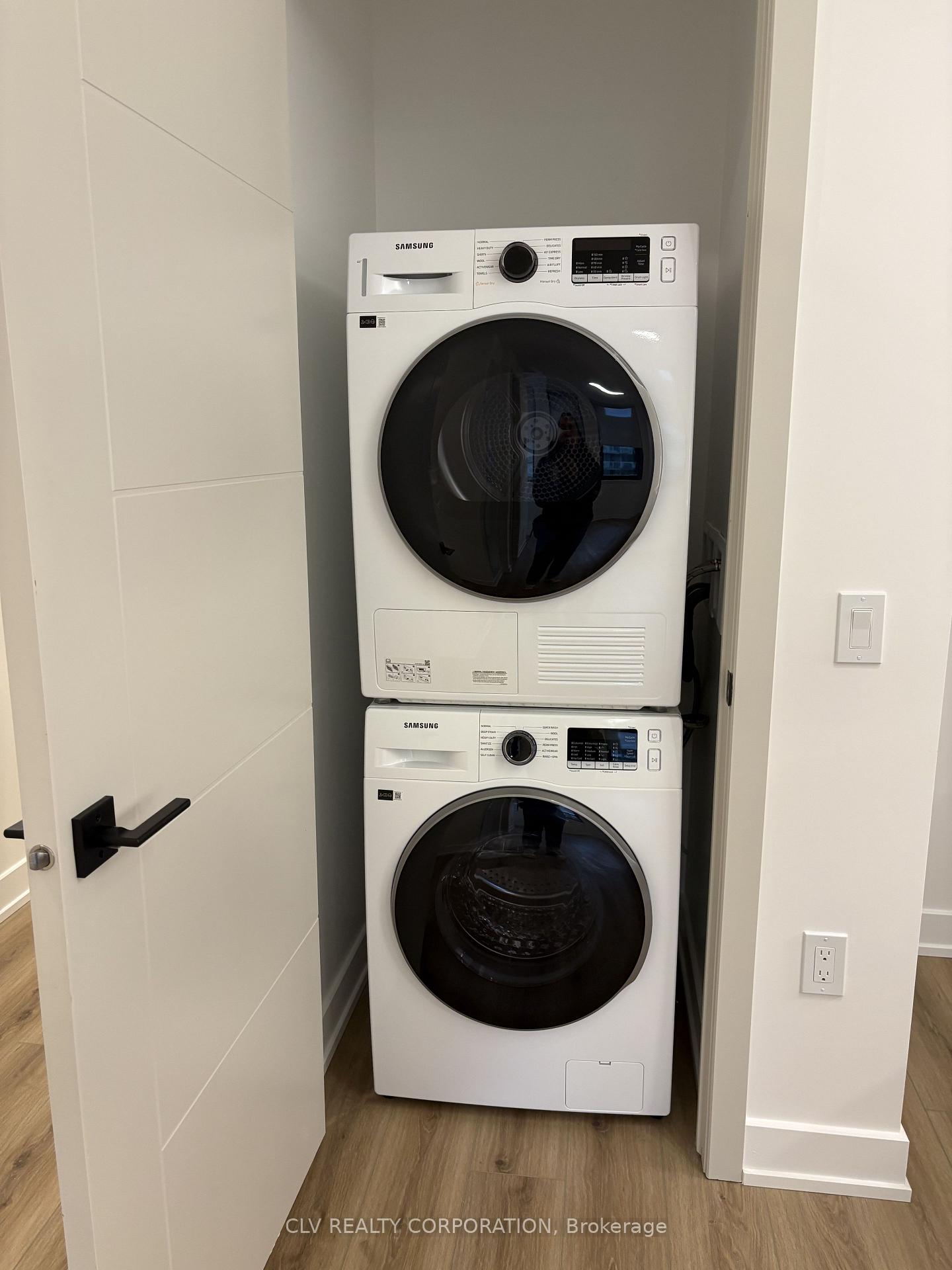 Photo 15 of Unit 808, 360 Laurier Avenue W, Ottawa, Ottawa Centre — HOMEH