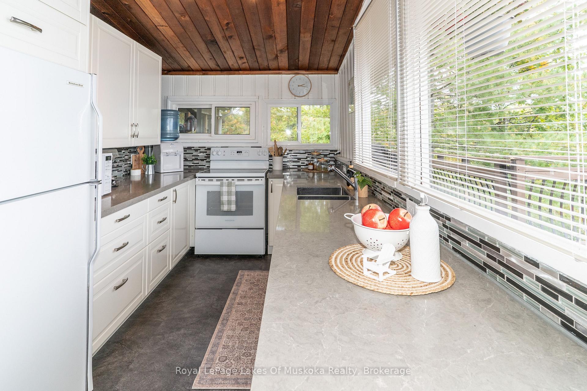 Photo 15 of 1439 Silver Lake Road, Gravenhurst, Muskoka (S) — HOMEH