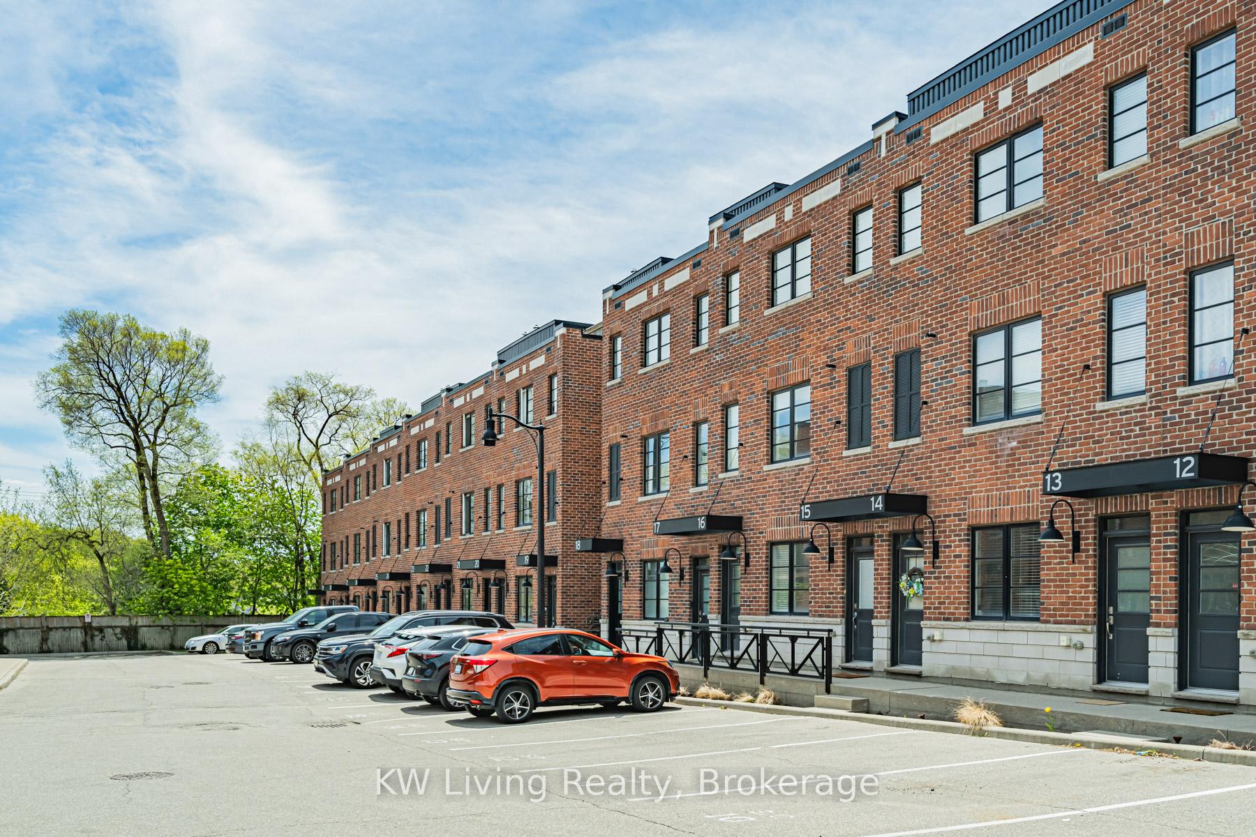 Photo 3 of Unit 18, 70 Plains Road W, Burlington, LaSalle — HOMEH
