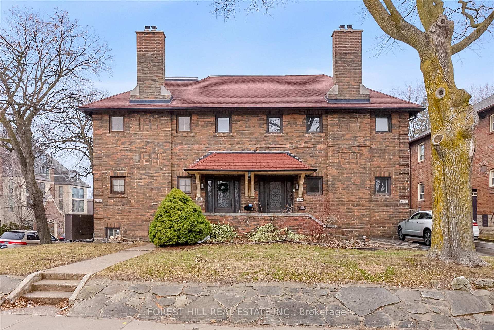 Photo of Unit Unit A, 1070 Avenue Road
