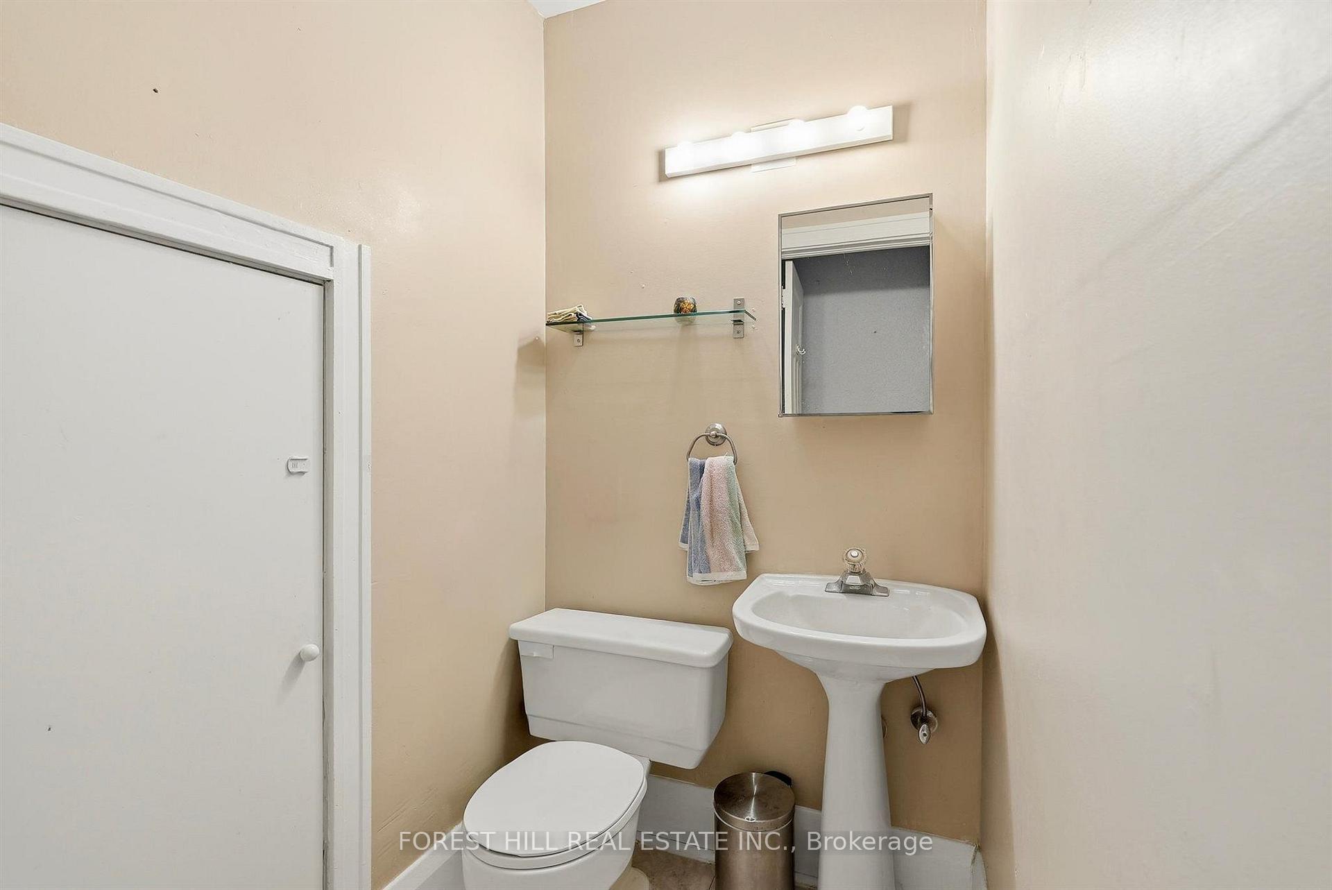 Photo 29 of Unit Unit A, 1070 Avenue Road, Toronto, Lawrence Park South — HOMEH
